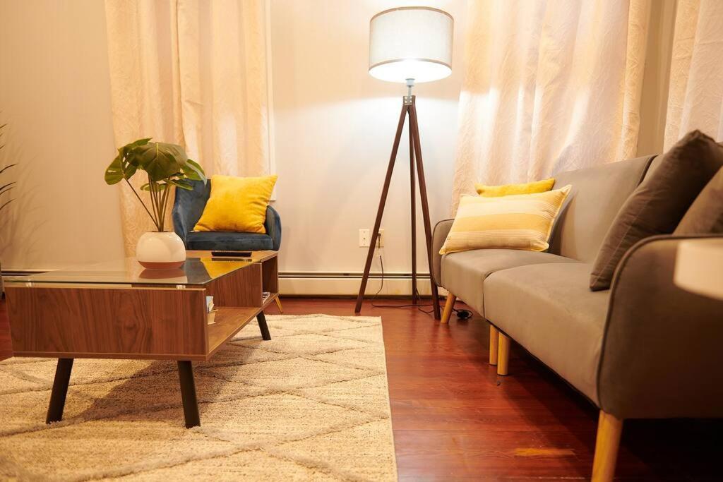 Cozy Apartment 2Nd 10Min Walk Downtown And City View 프로비던스 외부 사진